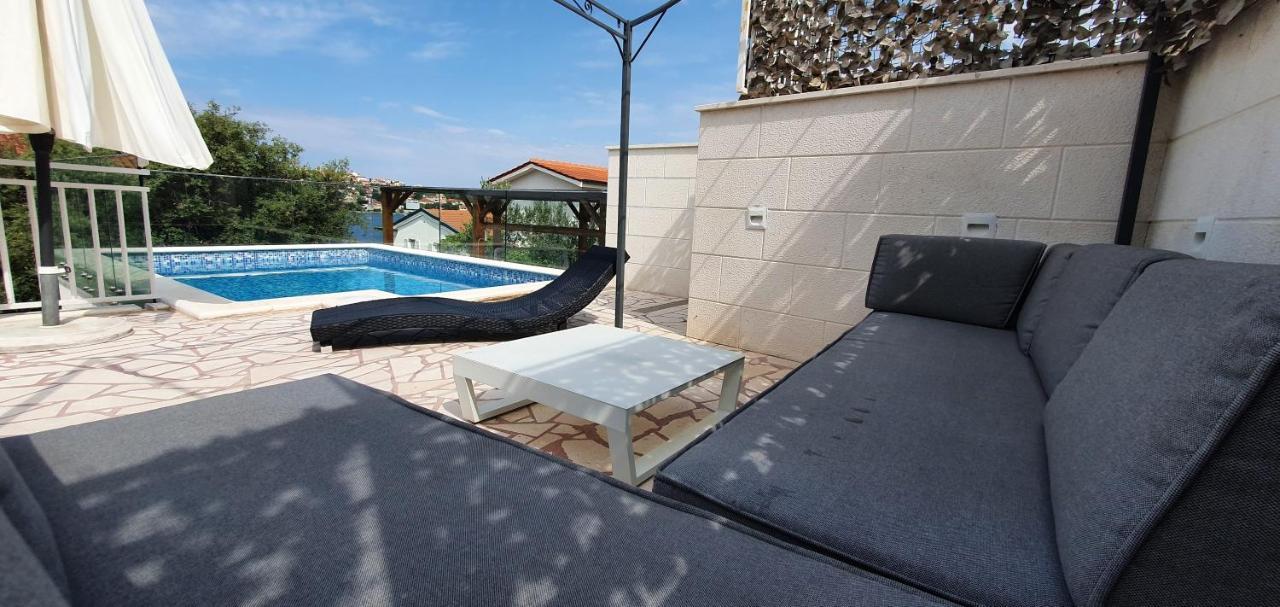 Villa Mimoza Rogoznica  Esterno foto
