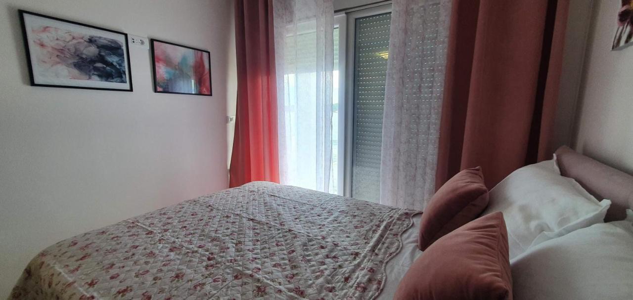Villa Mimoza Rogoznica  Esterno foto